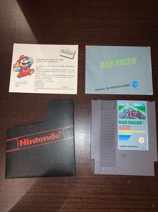 Nintendo NES + 2 mandos + 3 juegos