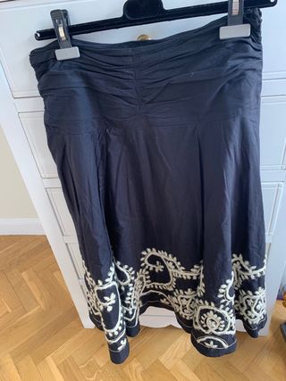 Falda de zara