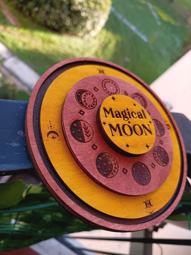 Porta incenso il legno con fasi lunari