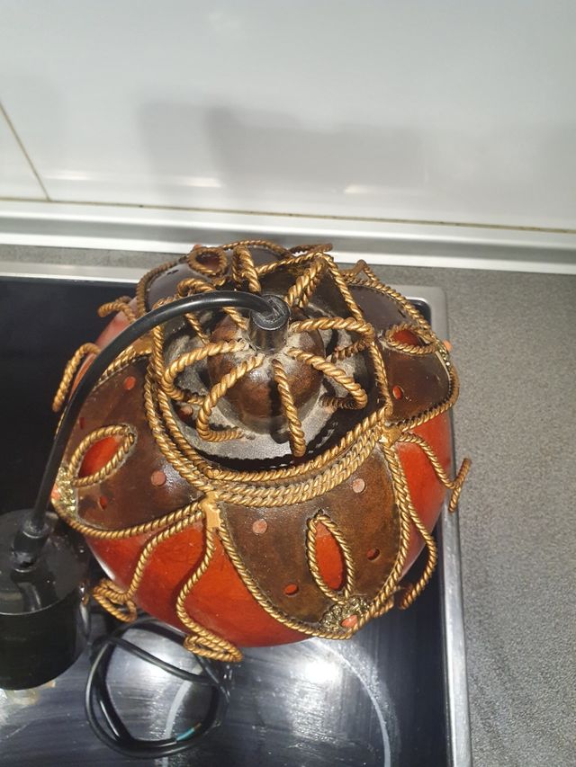 Lámpara de techo naranja