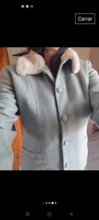 Chaqueta de lana  con cuello de pelo 