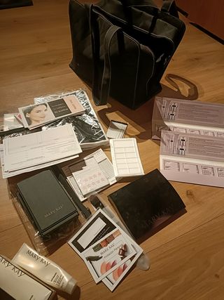 Mary Kay Maletín completo