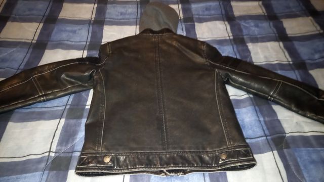 Giubbotto in ecopelle foderato x bambino