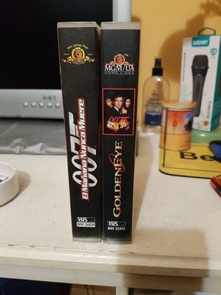 VHS PELICULAS JAMES BOND