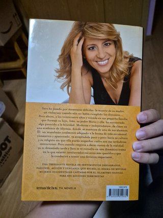 Reyes Monforte. Un burka por amor y La infiel