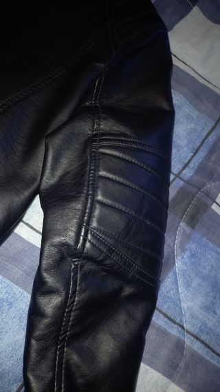 Giubbotto in ecopelle da bambino