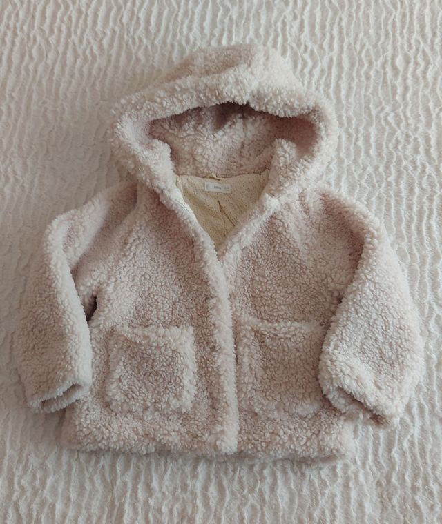 Abrigos de borreguito de niña. Talla 7