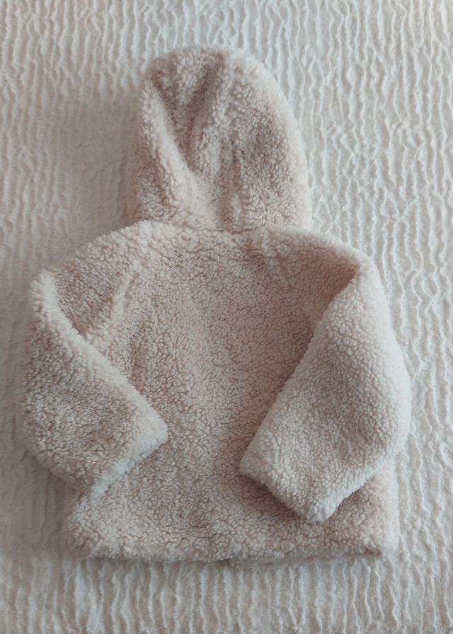 Abrigos de borreguito de niña. Talla 7