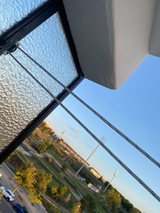 Cuerda nylon tender ropa (hay 5 metros)