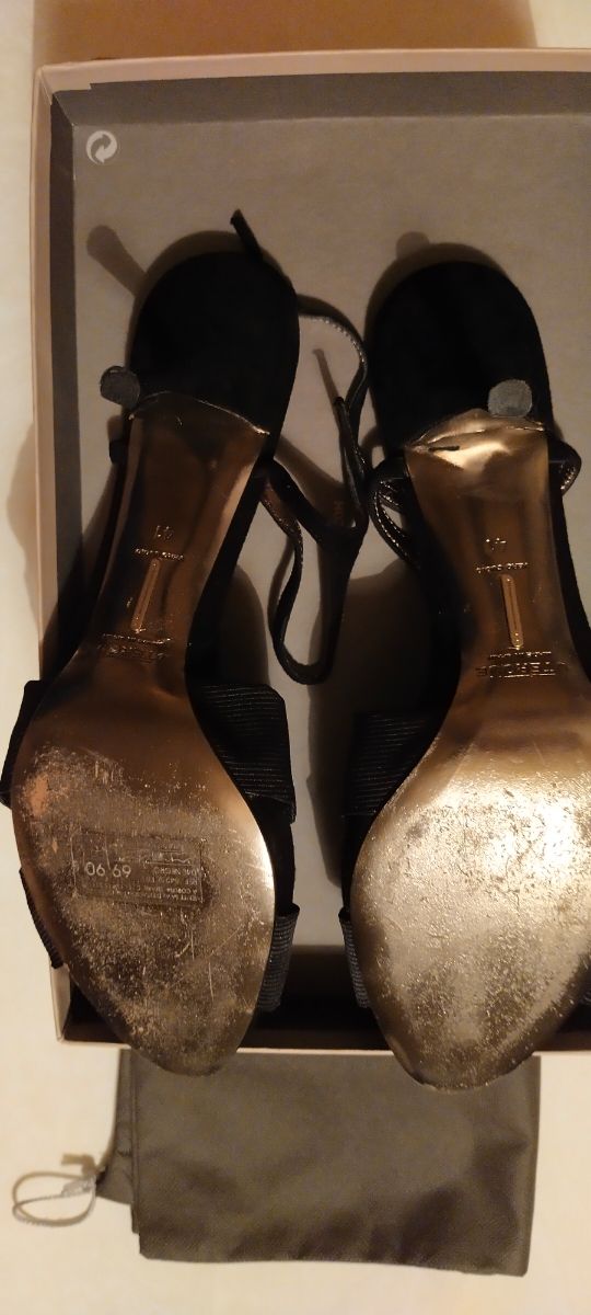 Sandalias Uterque 41 negras