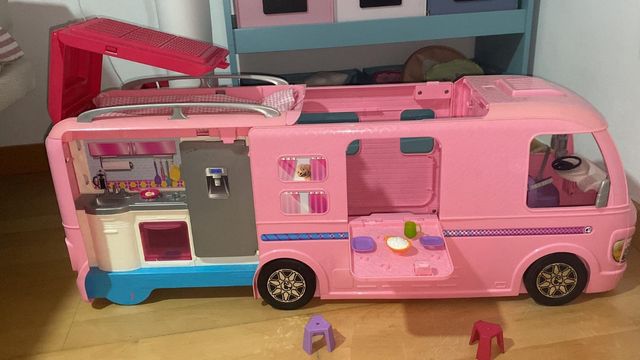 BARBIE autocaravana de ensueño