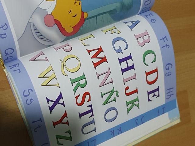 Mi bebé y Winnie the Pooh (Libros de lujo Winnie the Pooh) (Spanish Edition)