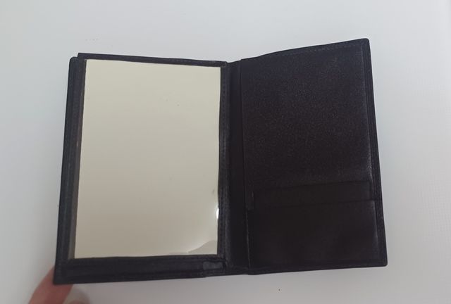 NUOVO portafoglio in pelle nera