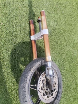 Rueda delantera gt125 250 y 650 