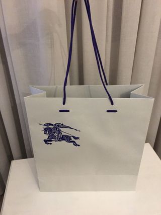 Busta Burberry originale