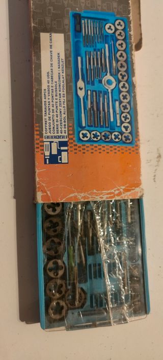 Juegos de machos y terrajas