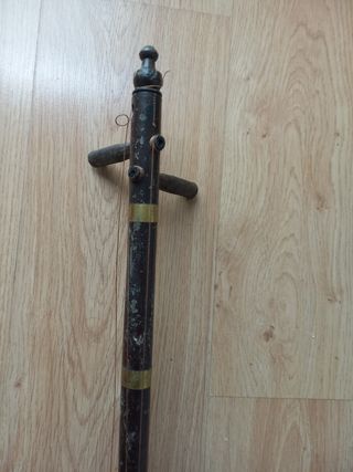 Antiguo instrumento musical 