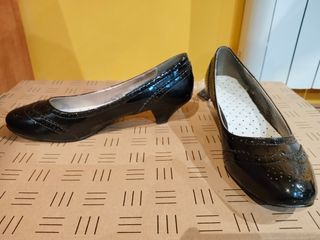 Zapatos charol talla 41