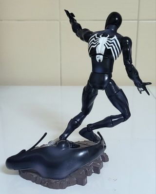15'5cm 2001 Spider-Man Black Suit