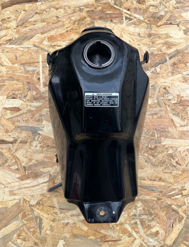 Deposito combustivel Honda NX 250