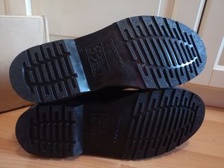 Dr. Martens 101 Mono