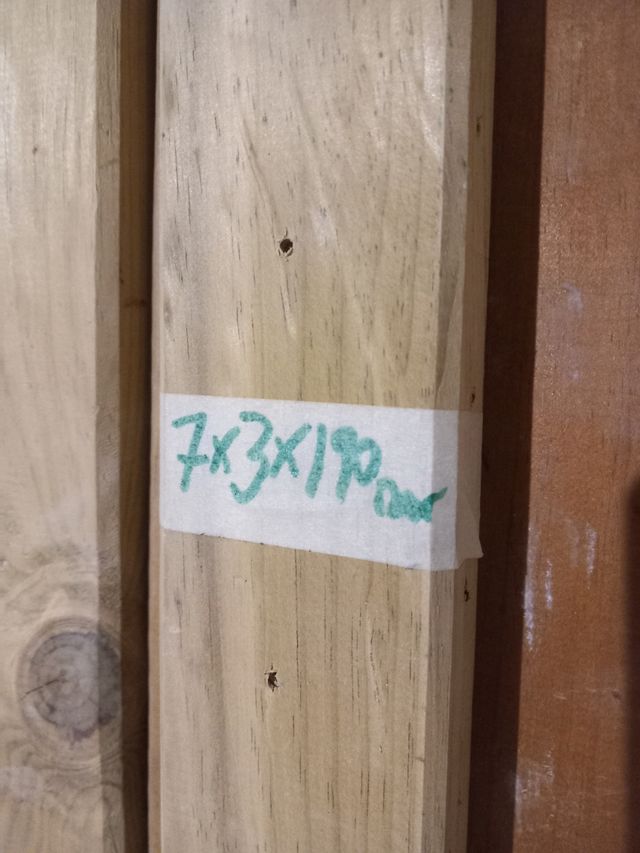 Listones madera tratada