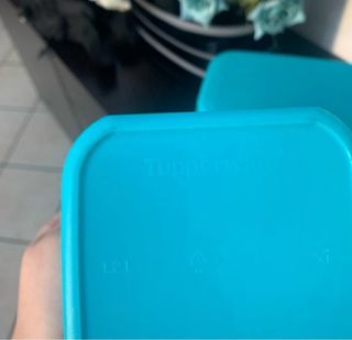 Contenitori tupperware