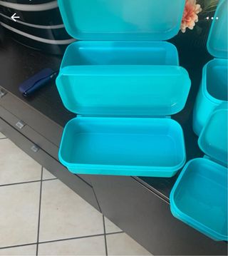Contenitori tupperware