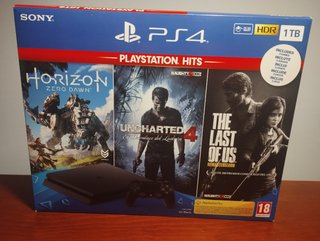 PlayStation 4 Slim 1TB