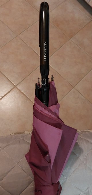 Ombrello Alice Gatti automatico rosa/rosso