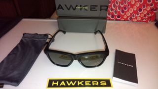 GAFAS DE SOL HAWKERS SIN ESTRENAR NúM 8