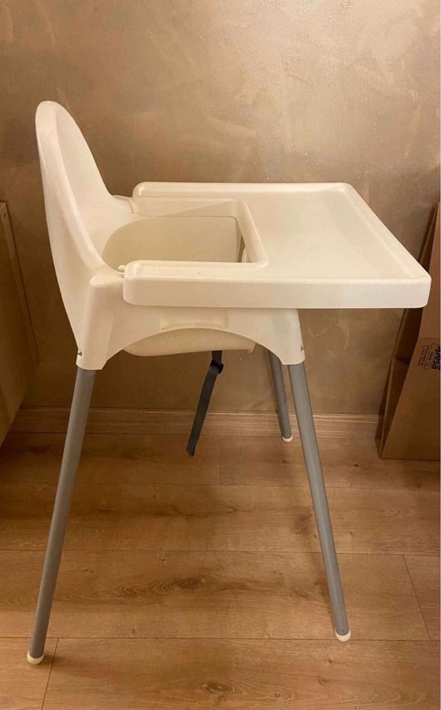 Seggiolone con vassoio e cuscino di sostegno Ikea