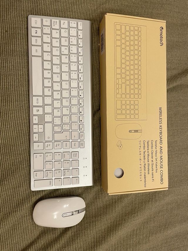 Teclado inalámbrico y ratón