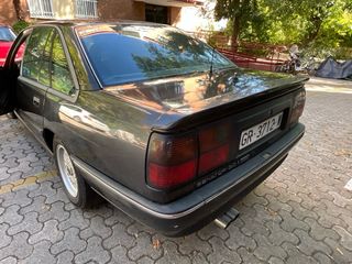 Opel Omega 1990