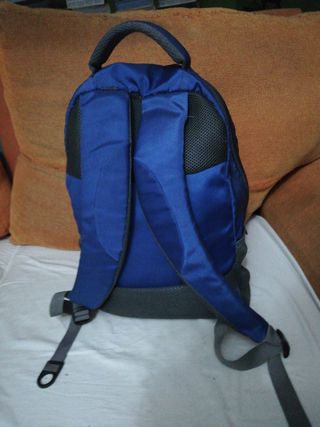 Mochila escolar.