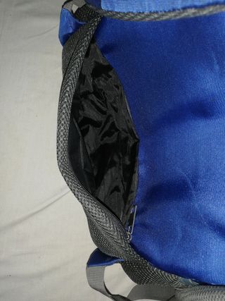 Mochila escolar.