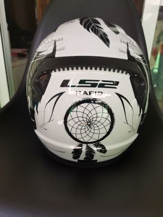 ¡SIN ESTRENAR! Casco integral NUEVO