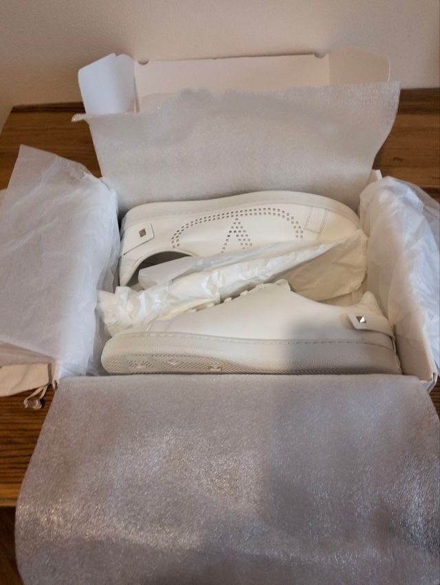 Scarpa Sneakers donna Valentino Garavani NUOVA