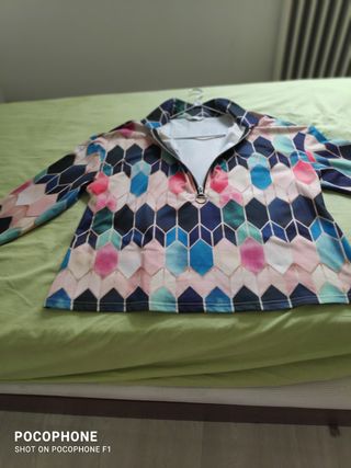  CAMISA GEOMETRICA 1/2 CREMALLERA