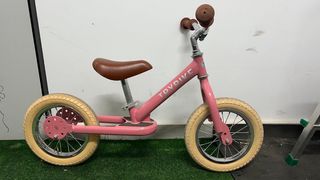 Bicicleta sin pedales tres ruedas 