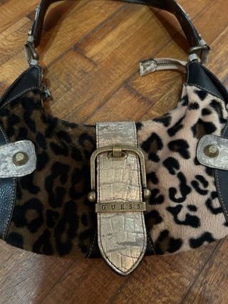 Bolso guess