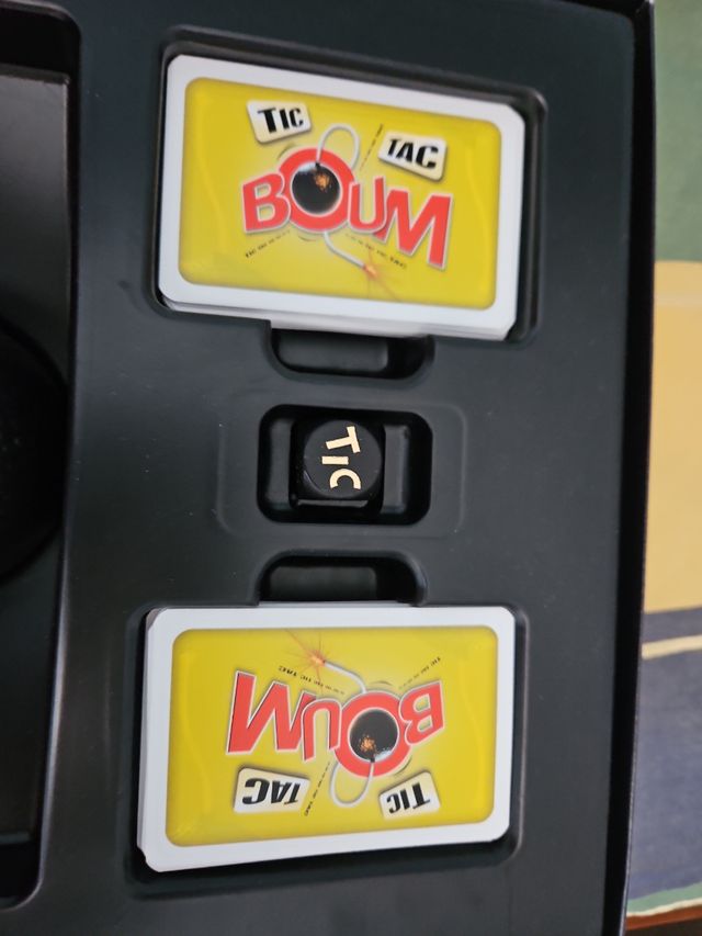 Juego de mesa TIC TAC BOUM
