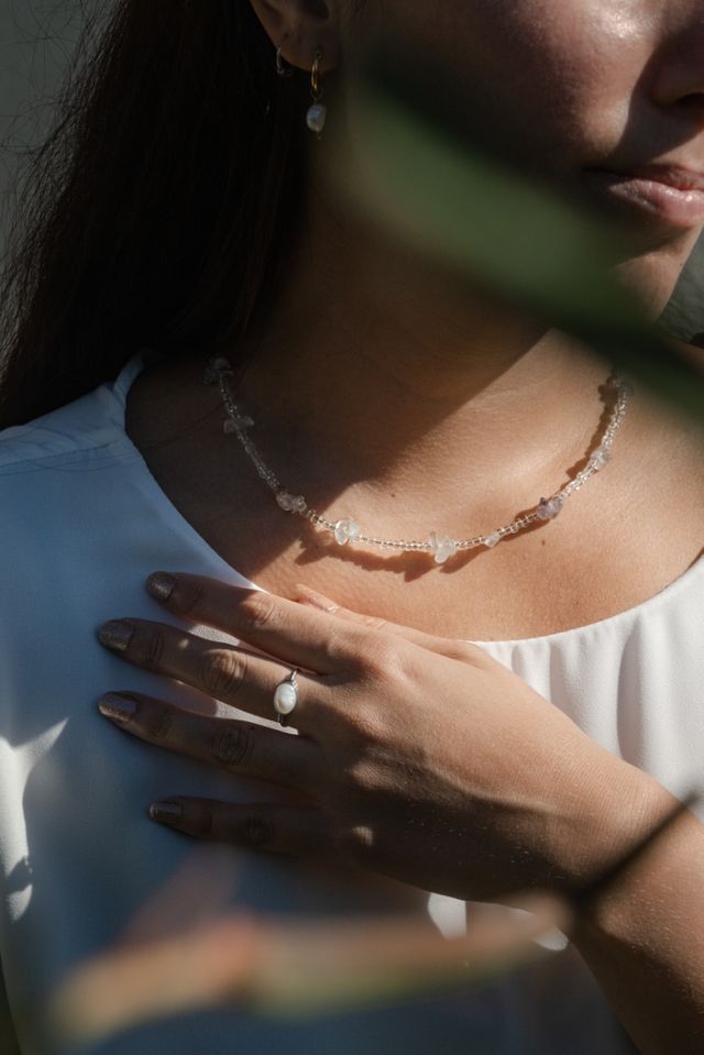 Collana con fluorite e perline di vetro