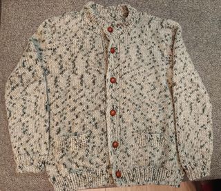 Chaqueta niño con gorro a juego 