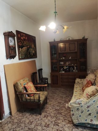 Casa en venta, llamar a 617053357 para más info