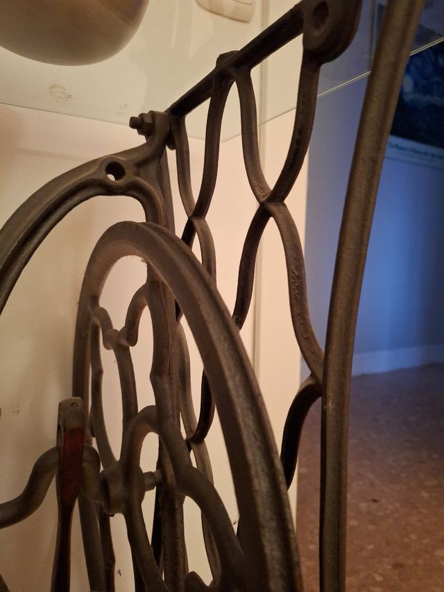 Pie máquina de coser Singer