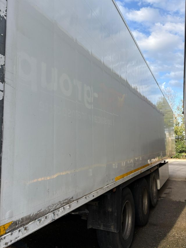 Semirremolque Frigorífico (13.60m)