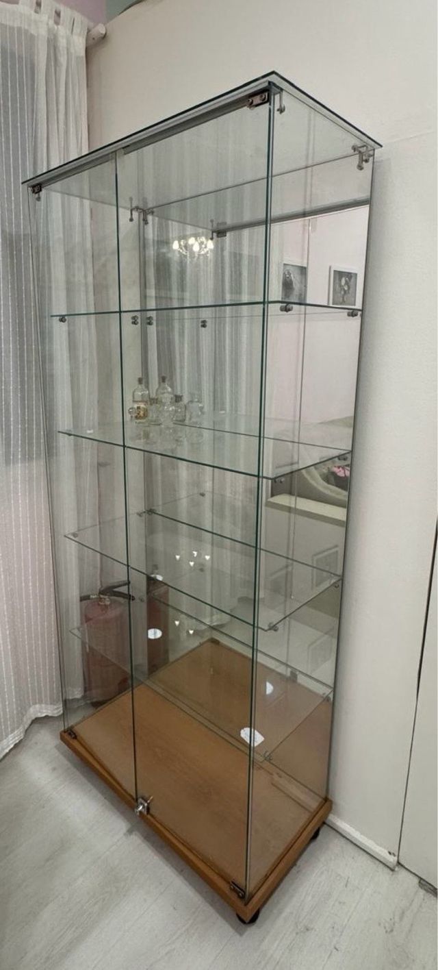 Vitrina cristal expositora 