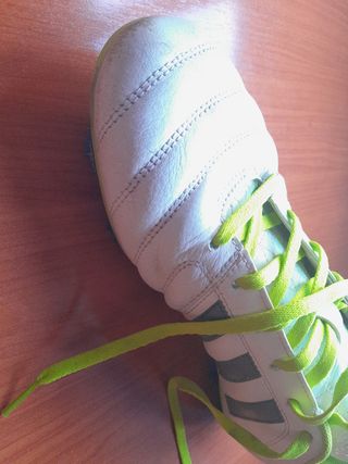 Adidas Gloro. Botas fútbol con tacos. Talla 44