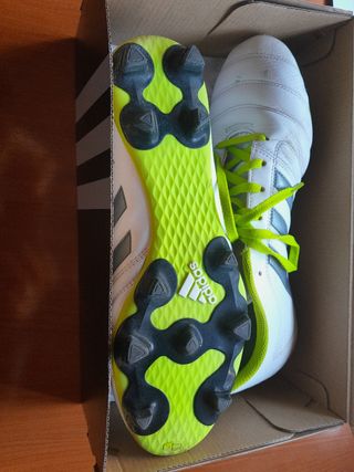 Adidas Gloro. Botas fútbol con tacos. Talla 44